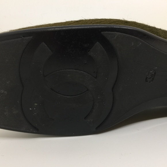 Green Calf Skin Chanel Loafers - Picture 3 of 5